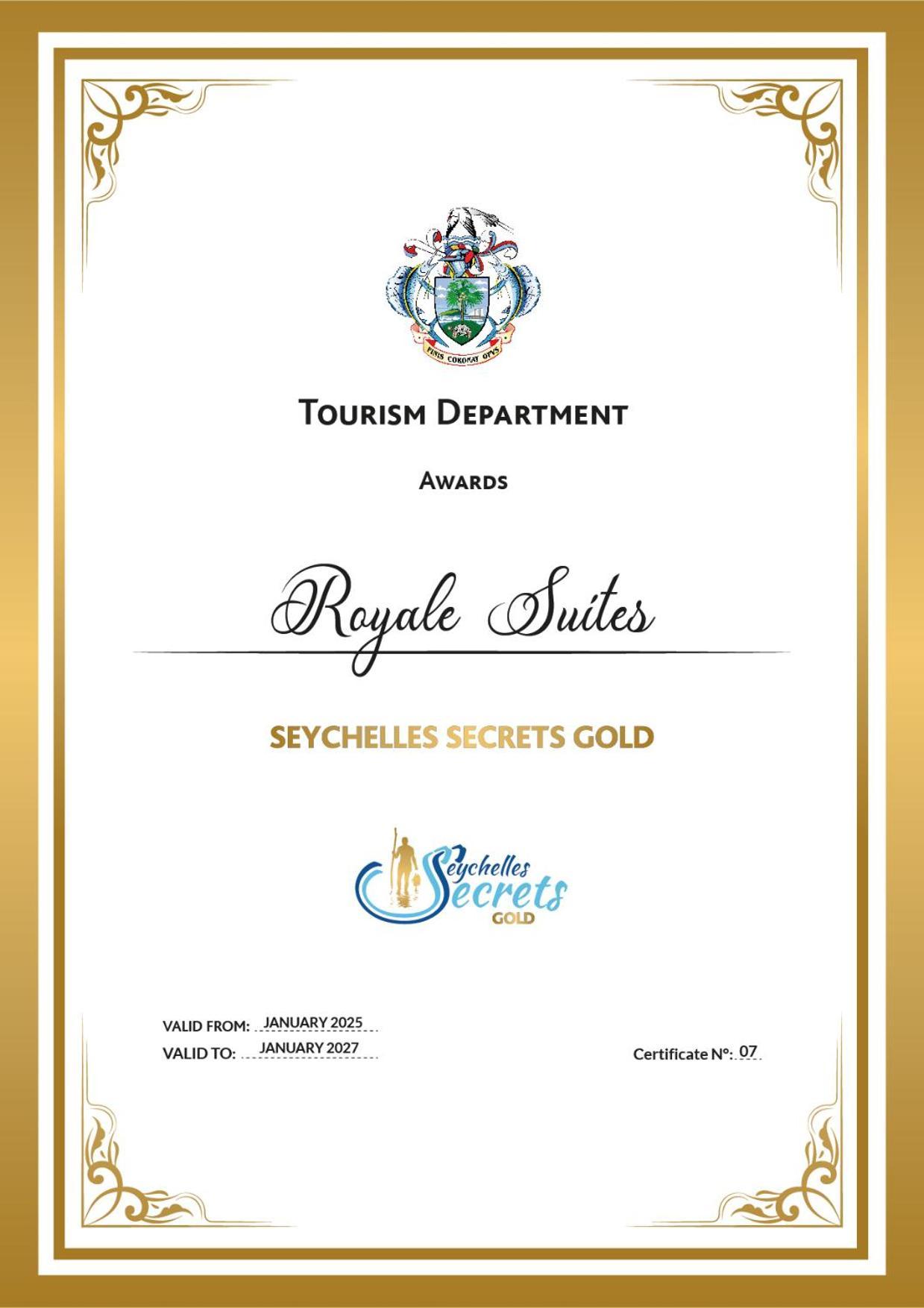 Royale Suites By Arc Royal Luxury Apts Анс Роял Екстериор снимка